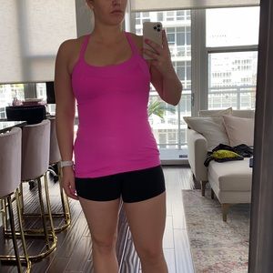 Lululemon workout top
